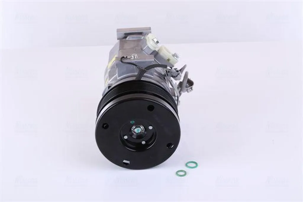 Compresseur AC Nissens 890870 : Pièce de rechange pour Toyota Tundra