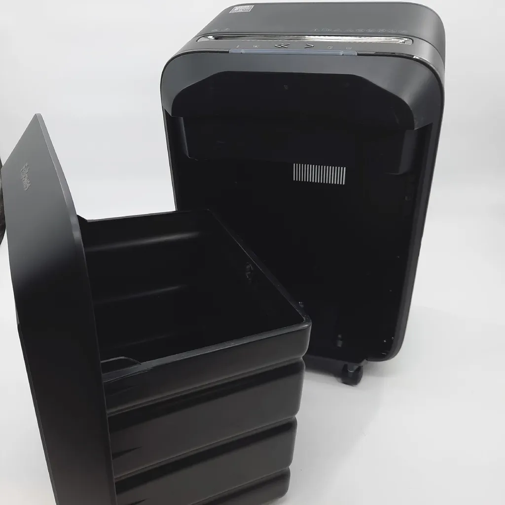 Fellowes LX210 Destructeur de documents avec technologie anti-bourrage - 12