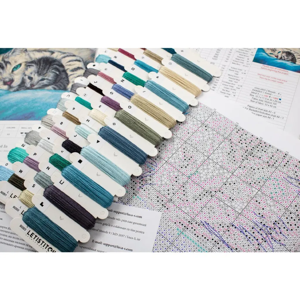 Broderie Point de Croix Letistitch Caché : Idéal Déco Murale 39x29 - 2