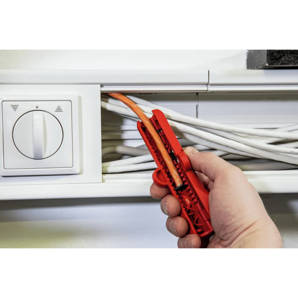 Pince à dénuder NWS avec tranchants trempés par induction - 4