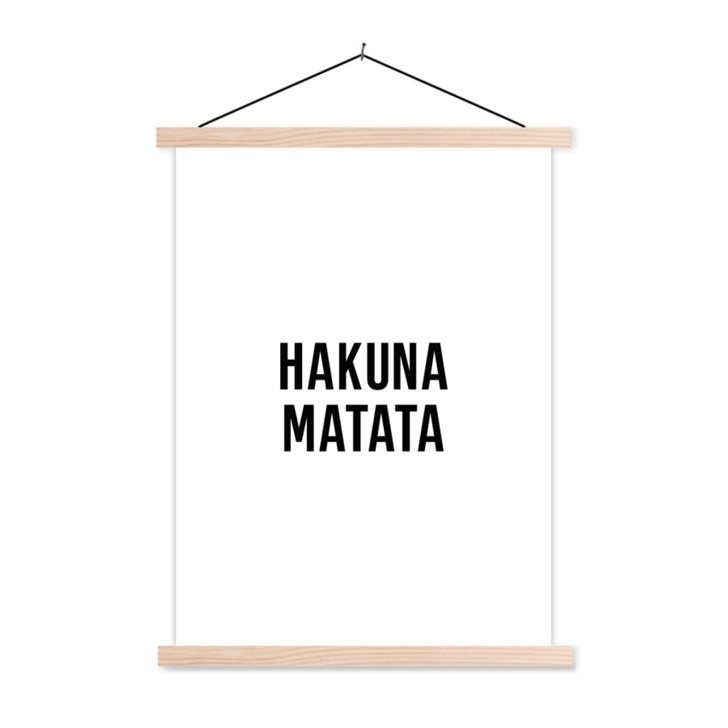 MuchoWow Textilposter Zitate - Hakuna matata - Kinder - Baby - Text 120x160 cm mit holzfarbenen Rahmen - Plakatkarton