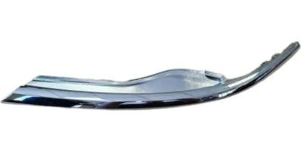 Pièce carrosserie Toyota Auris : moulure phare gauche chromée 5318202100