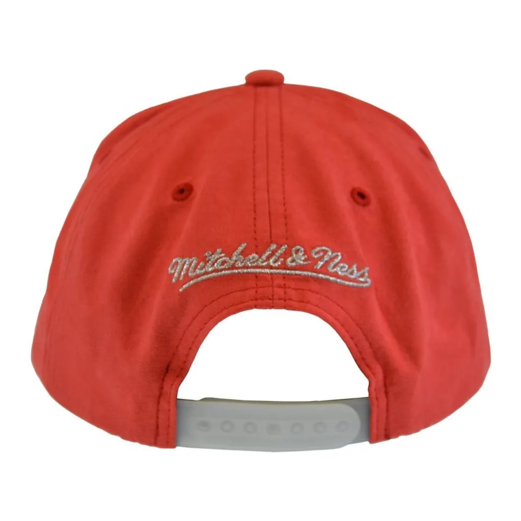 Casquette Réglable Mitchell & Ness HHSS1102 : Fini les Problèmes de Taille