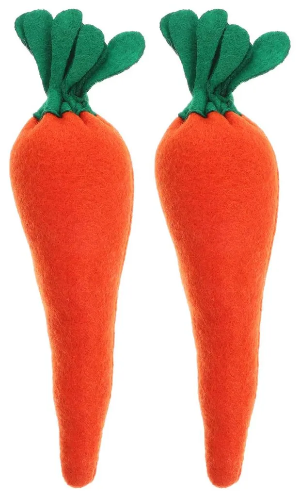 Carottes festives en feutre orange avec fanes vertes pour table chic