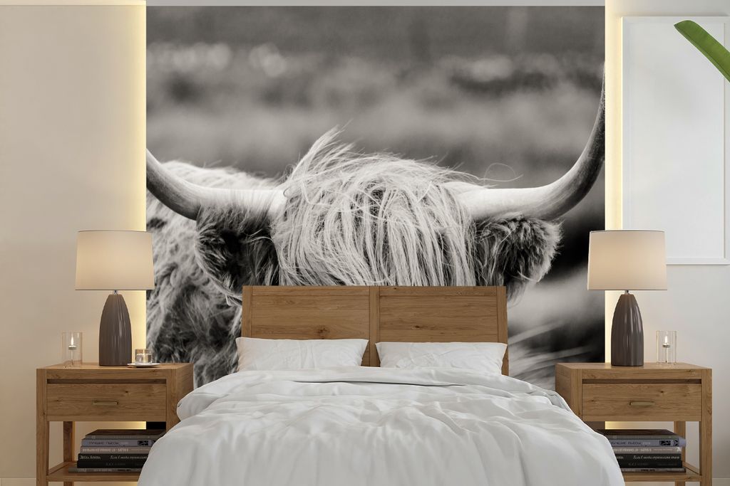 MuchoWow Fototapete für Wohnzimmer oder Schlafzimmer Wandtapete Vinyl Motivtapete Schottischer Highlander - Kuh - Tiere - Schwarz-Weiß - Ländl...
