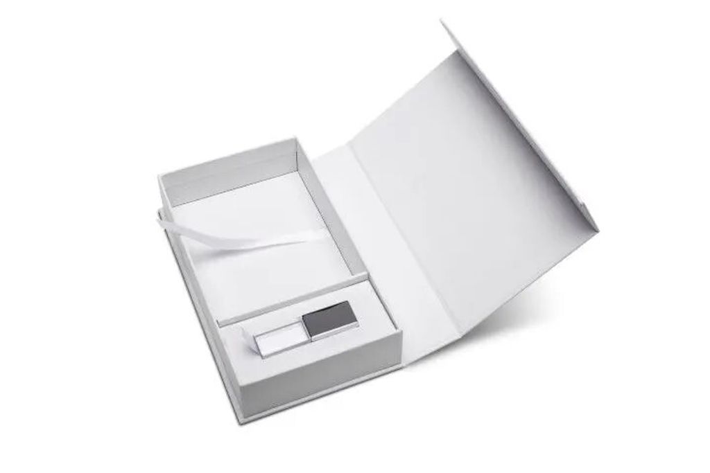 Sada: USB KRYSTAL strieborný 3.0 64GB, kombinácia sklo a Obrázok produktu 