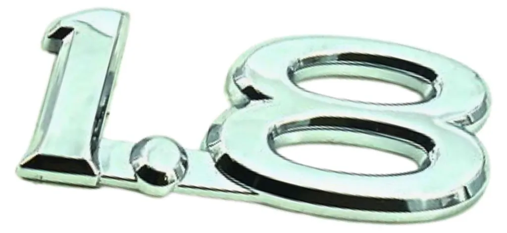 Insigne 1.8 aile droite Toyota Avensis chromé référence 75351-05010