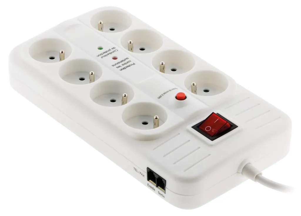 Prise multiple Surge avec protection contre les surtensions 4 prises - 4