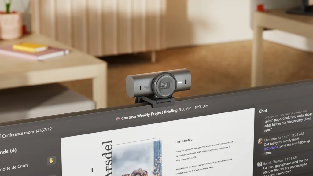 Webcam professionnelle Logitech MX Brio 705 4K pour ordinateur