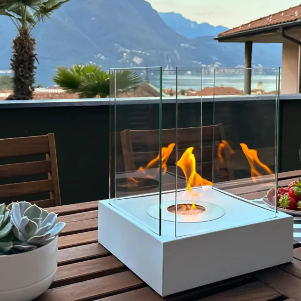 Cheminée bioéthanol de table pour ambiance cosy en intérieur ou extérieur