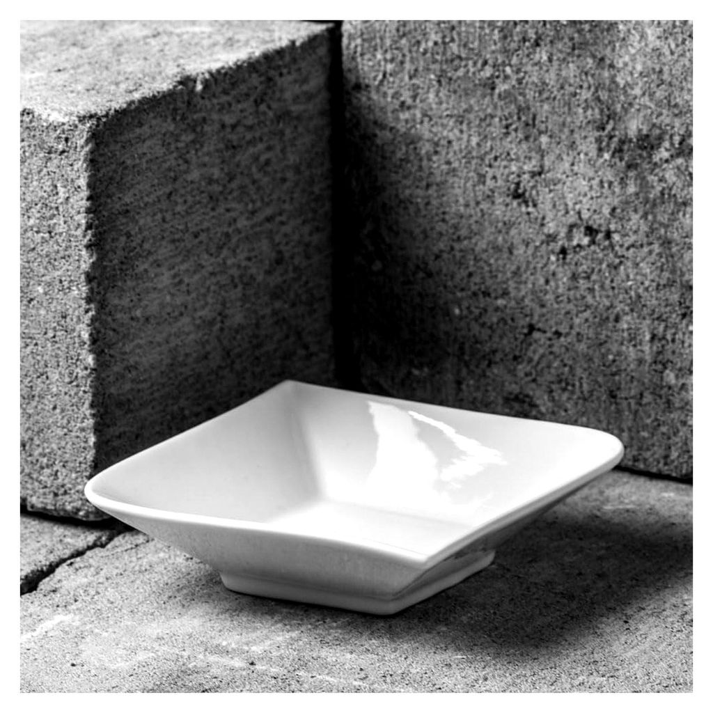 Kleine weiße Porzellanschale 11,5 x 11,5 cm Welle Snackschale leicht geschwungen Spülmaschine & Mikrowelle 1 Stück