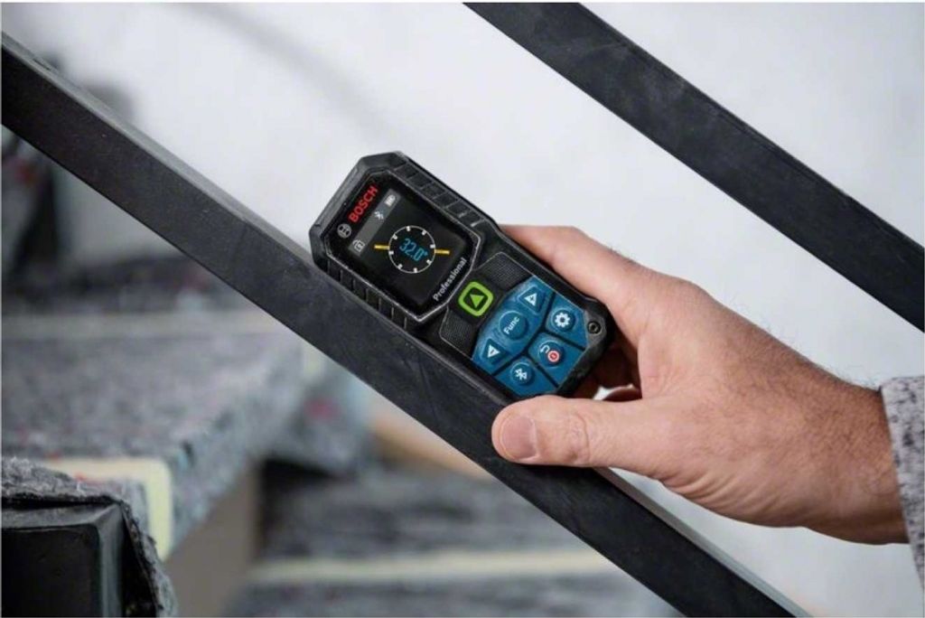 Bosch Laser-Entfernungsmesser GLM 50-27 CG mit 2 x 1,5 V Produktbild 3