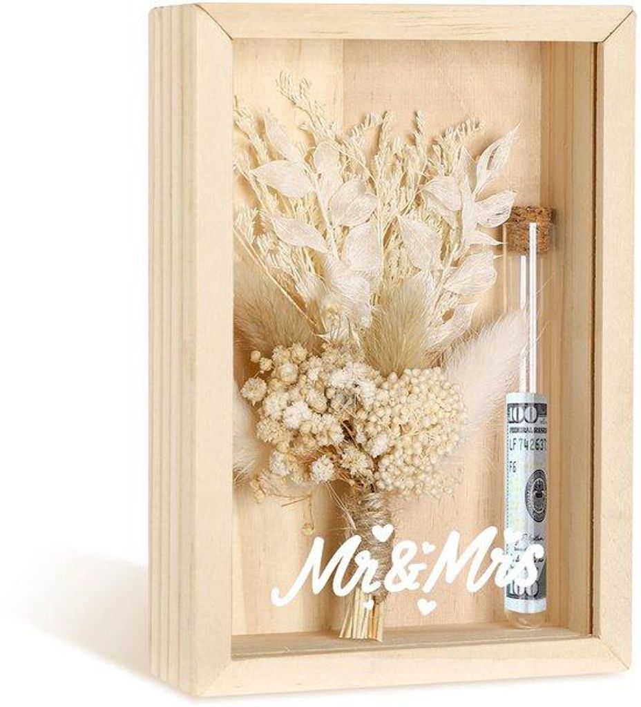 Holzkarton mit Trockenblumen und Röhren für Hochzeitsgeschenk