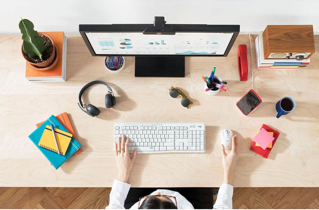 Zestaw bezprzewodowej klawiatury i myszy Logitech MK295 Zdjęcie produktu 20