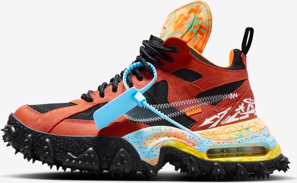 靴 NIKE AIR TERRA FORMA Off-White Nike Air Terra Forma Off-White Wheat Green Strike – Sneakers