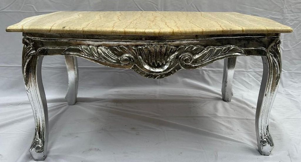 Casa Padrino Barock Couchtisch Silber / Creme - Rechteckiger Massivholz Wohnzimmertisch mit Marmorplatte - Barockstil Wohnzimmer Möbel - Barock M...