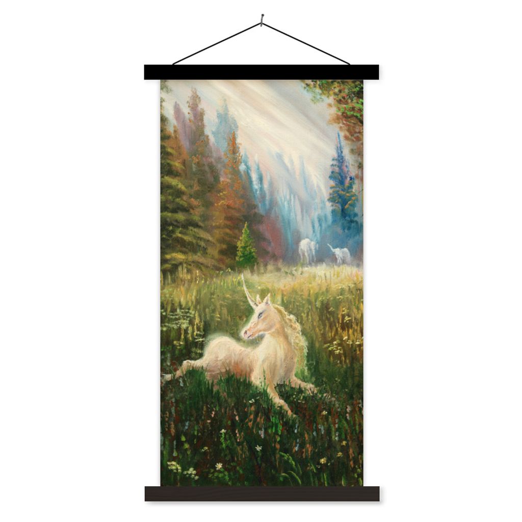 MuchoWow Textilposter Eine Illustration eines Einhorns in einem Wald - Mädchen - Kinder - Kinder 40x80 cm mit schwarzem Rahmen - Wandemalerei