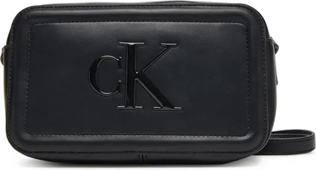 Sac Calvin Klein Raised CK Noir en Cuir Synthétique Grainé avec Relief