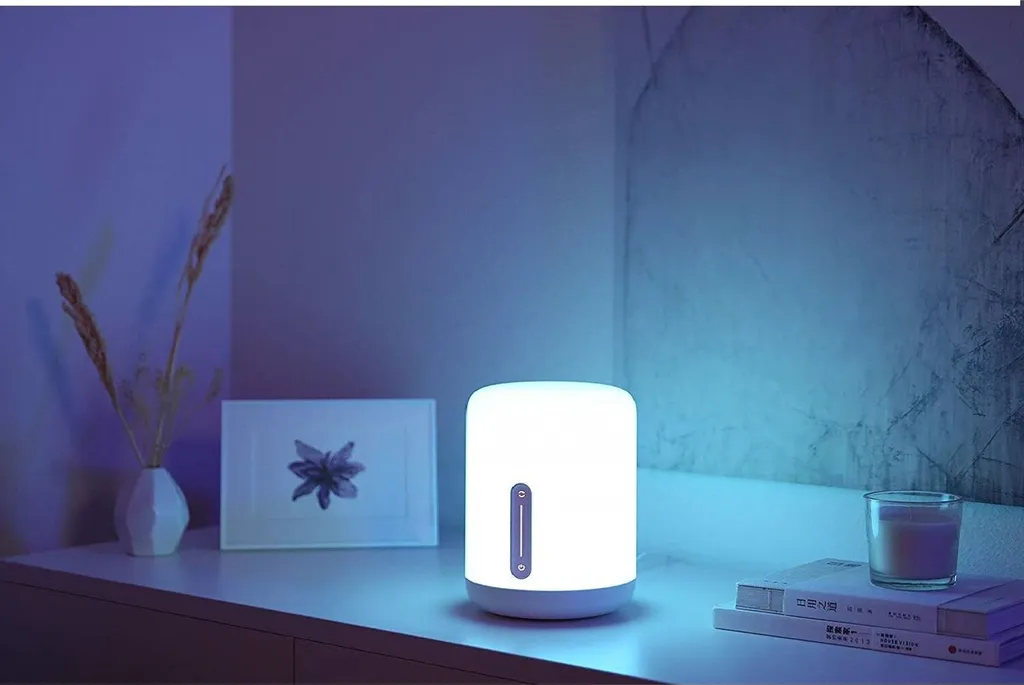 Xiaomi Mi Bedside Lamp 2 : Lampe LED à Intensité Variable Couleurs - 37