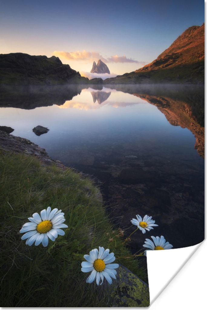 MuchoWow Poster Mehr mit Bergen in Spanien 80x120 cm - Papierdruck