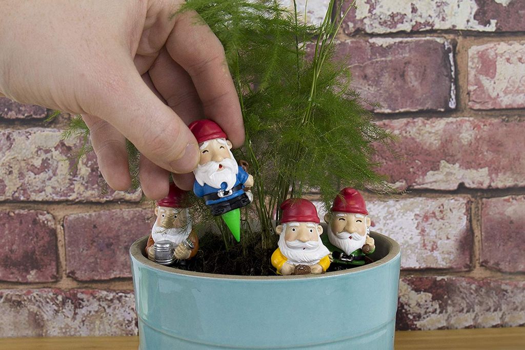 Mini Gartenzwerge im 4er Set Blumentopf, Gartenfigur Beet Deko Balkon Pflanzen