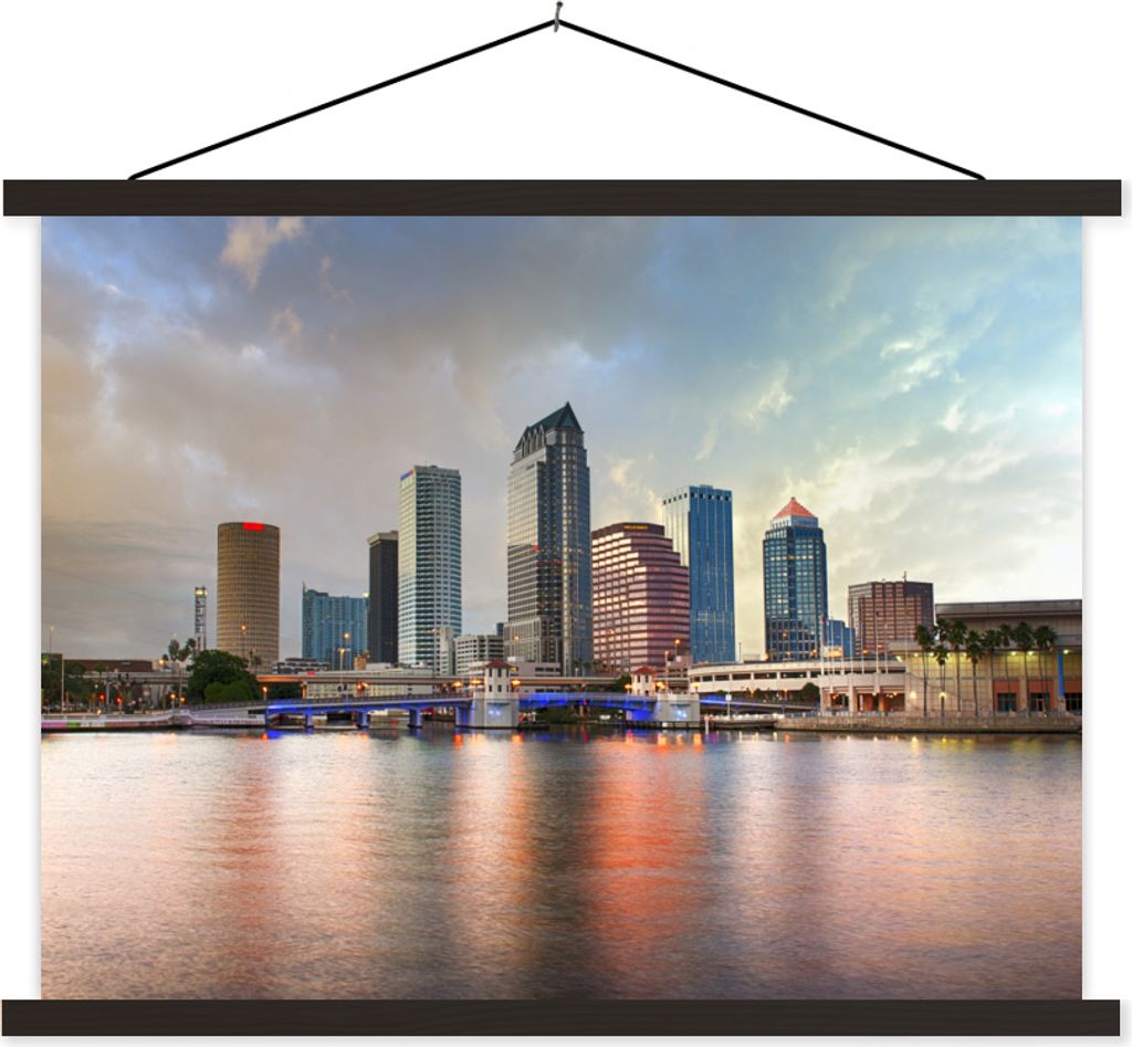 MuchoWow Textilposter Skyline - Wasser - Tampa Bay - Amerika 150x113 cm mit schwarzem Rahmen - Wohnzimmer