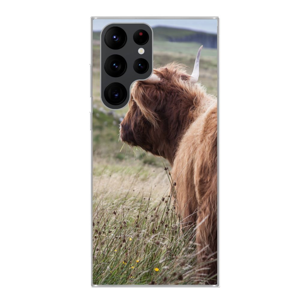 MuchoWow Handyhülle Schutzhülle Hülle für Samsung Galaxy S22 Ultra Schottische Highlander - Natur - Meer Silikon Softcase Handy Hülle - Abbi...