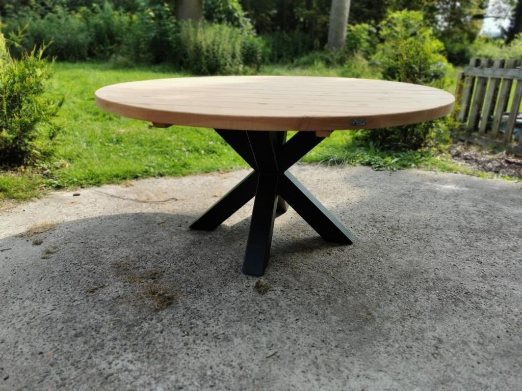 Runder Tisch mit Stahlfüßen Doppelkreuz Indoor+Outdoor