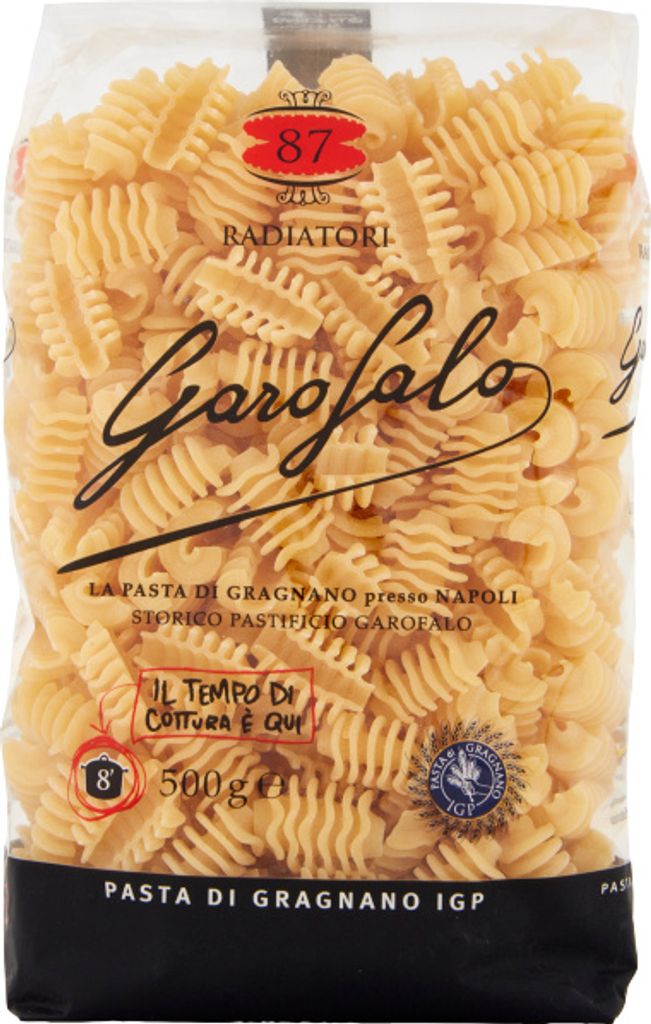 A bag of Garofalo Radiatori pasta.