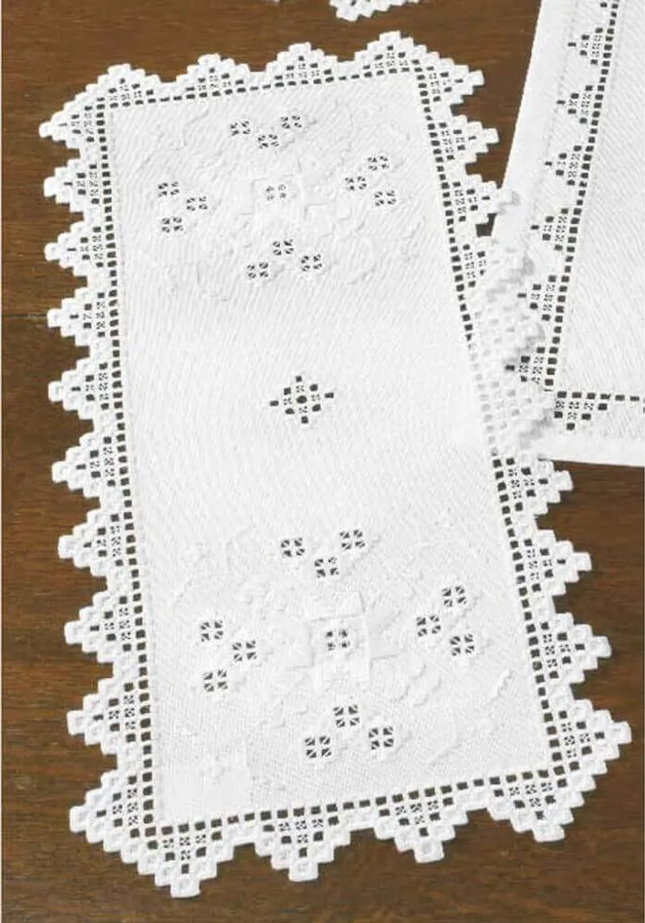 Linge de Table à Broder soi-même Permin - Style Hardanger 31x71 cm