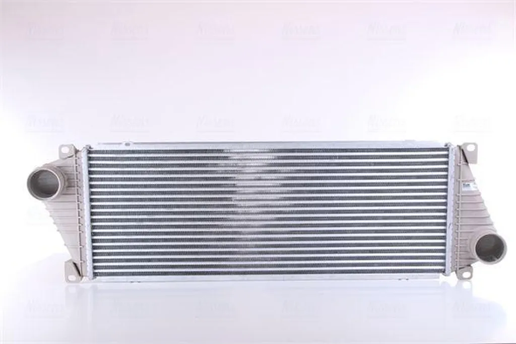 Intercooler Nissens 96842 en Aluminium OE 2D0145805 Mercedes Sprinter