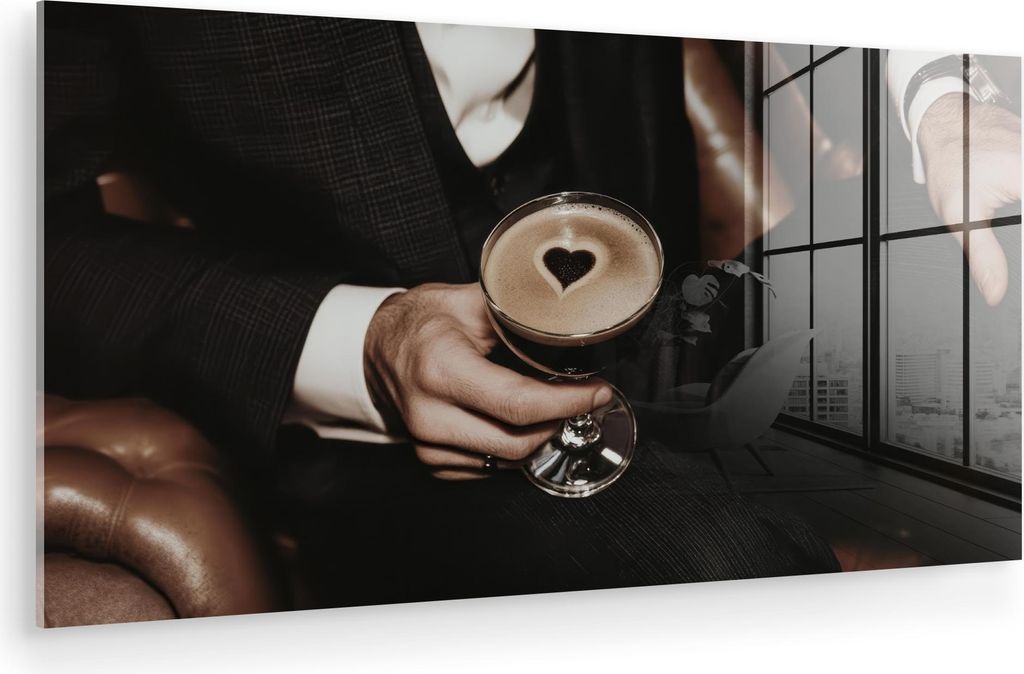 MuchoWow Glasbilder - Bilder auf Wandbild - Foto auf Glas Herz - Cocktail - Espresso Martini - Hand 120x60 cm Wanddekoration aus Glas - Acrylglasbi...