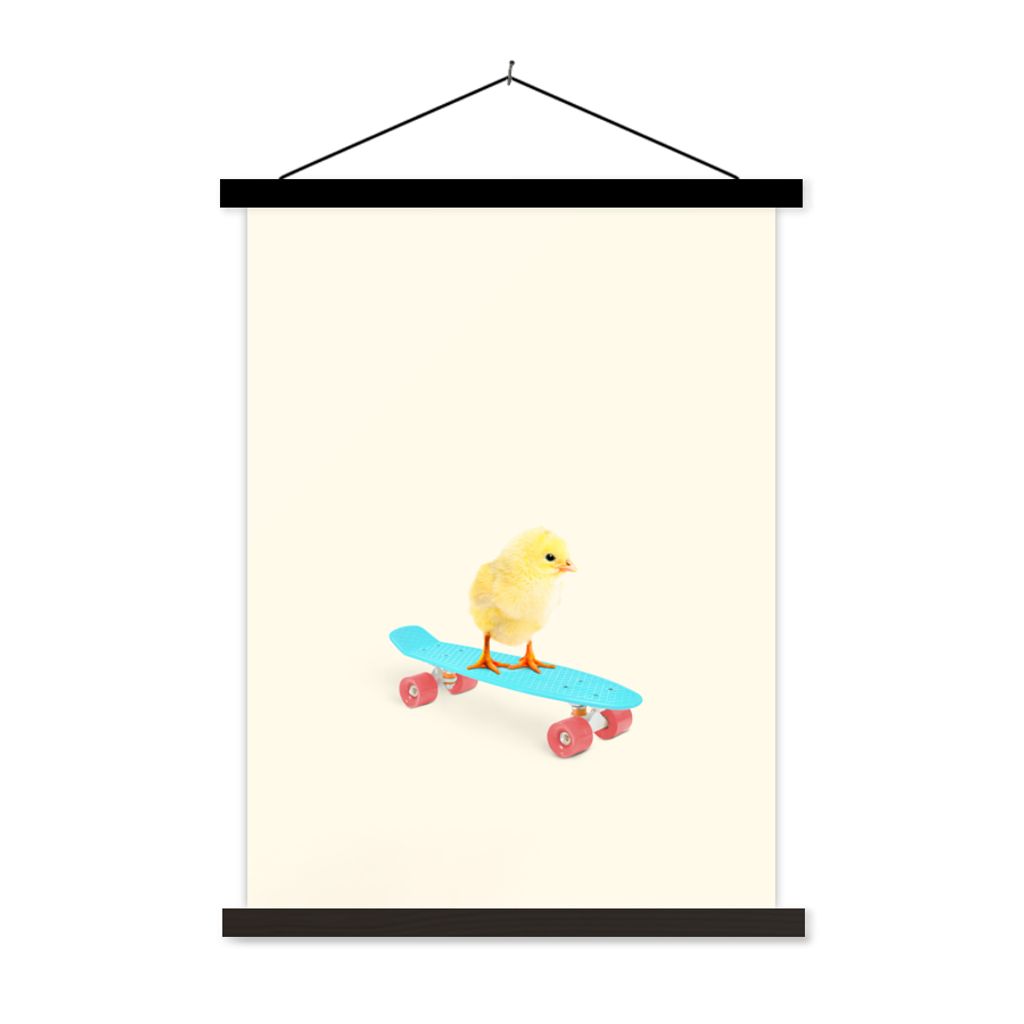 MuchoWow Textilposter Küken - Gelb - Skateboard - Blau - Tiere 90x120 cm mit schwarzem Rahmen - Dekoration