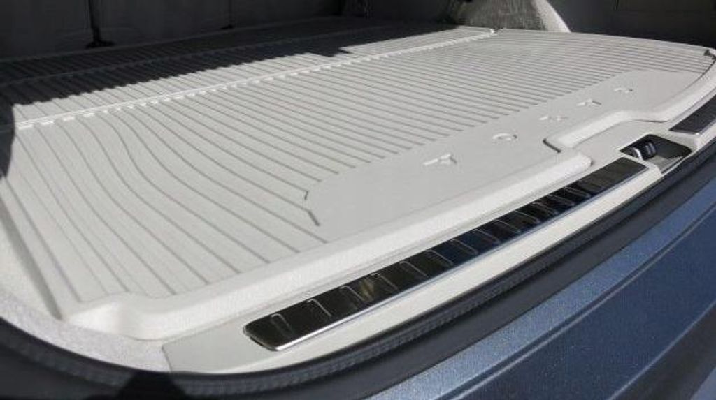 VOLVO XC90 II Gummimatte Neu Original aus autorisiertem Händler 5-Passagier