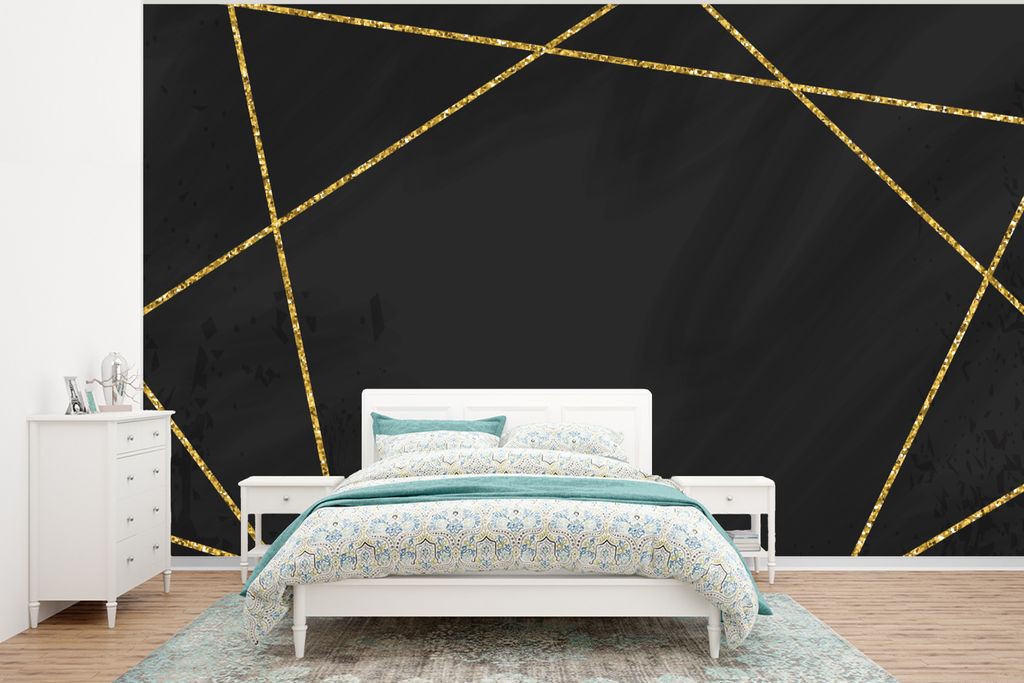 MuchoWow Fototapete für Wohnzimmer oder Schlafzimmer Wandtapete Vinyl Motivtapete Geometrisches Muster aus goldenen Linien auf schwarzem Hinterg...