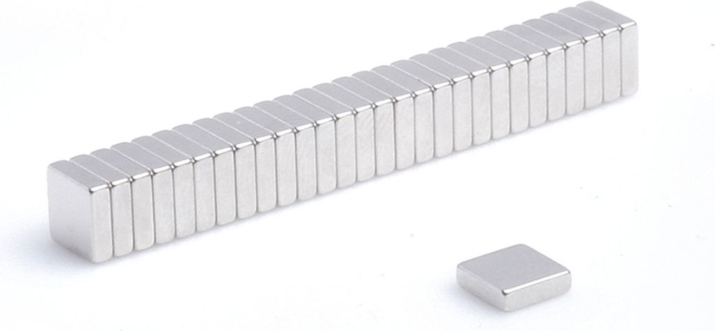 Neodym Magnete 5 x 5 x 1,5 mm N38 Quader Case - 100 Stück, Extrem stark, Magnettafeln, Kühlschränke, Whiteboards, DIY