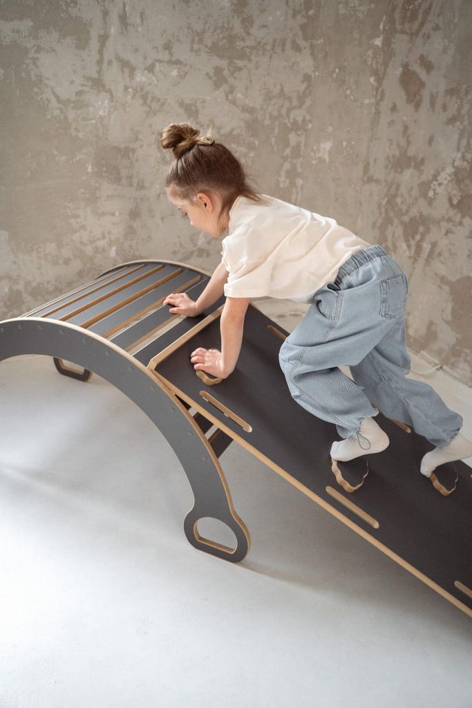 Große Montessori Bogenwippe Kletterbogen + große WÖLKCHEN Rutsche - grau