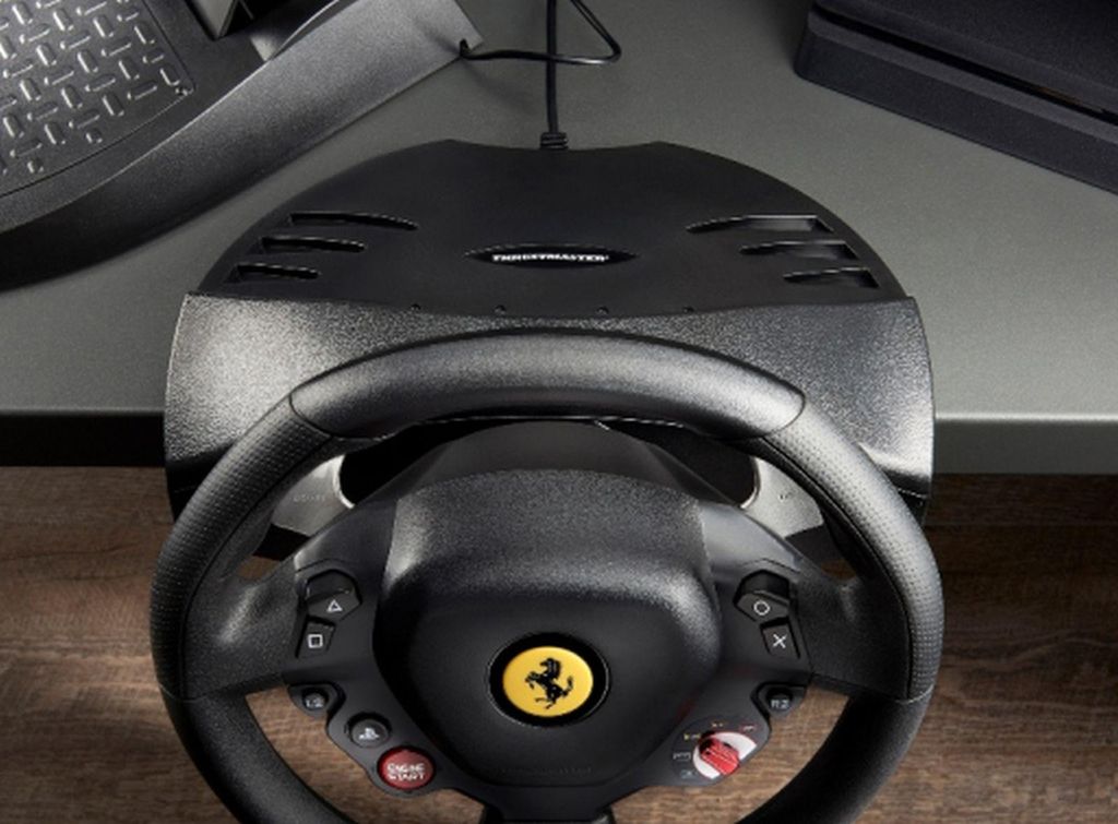 Thrustmaster Ferrari T80 488 GTB Edition - Volante e Immagine del prodotto 