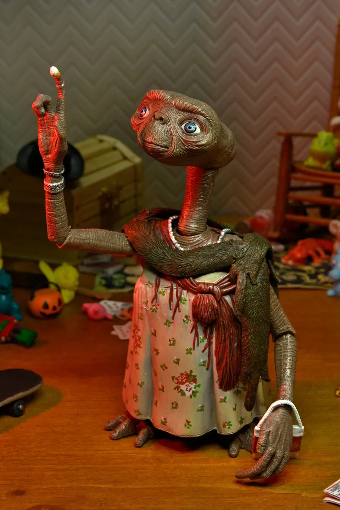Figurine E.T. l'Extraterrestre 11 cm Déguisé pour Déco Cinéma - 12