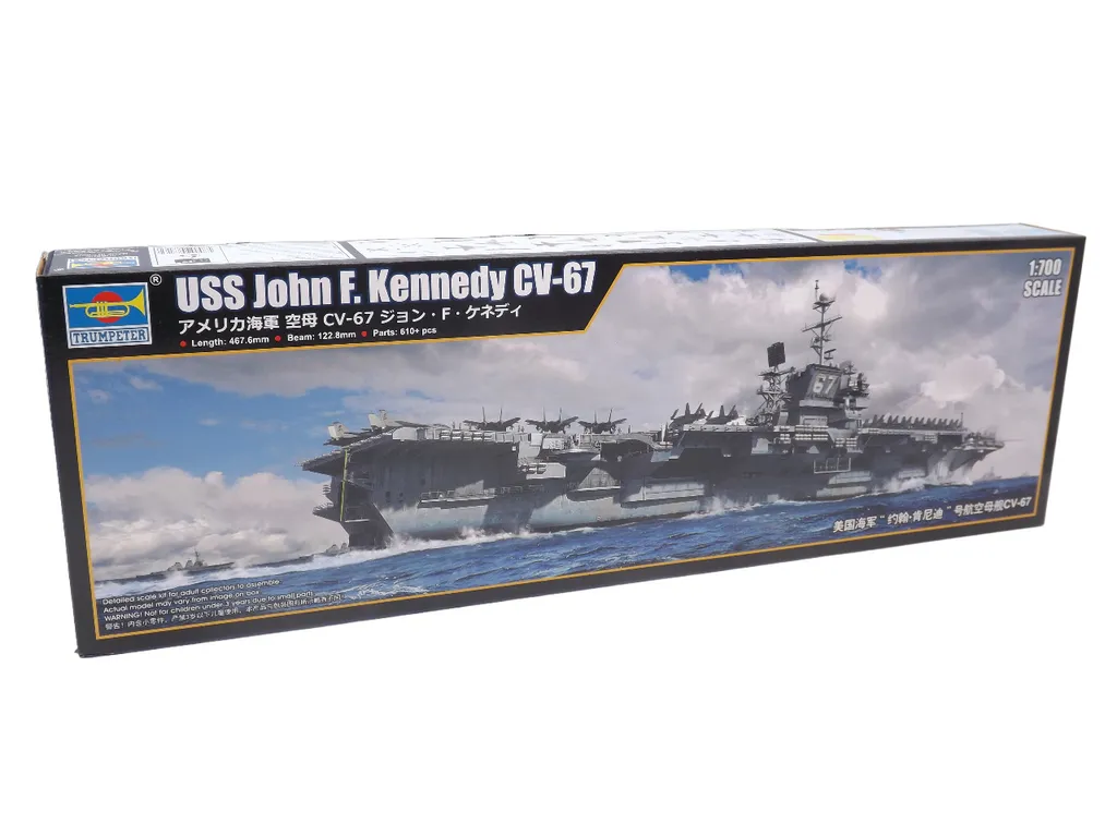Trumpeter 06716 Porte-Avions USS John F. Kennedy CV-67 Maquette 1:700