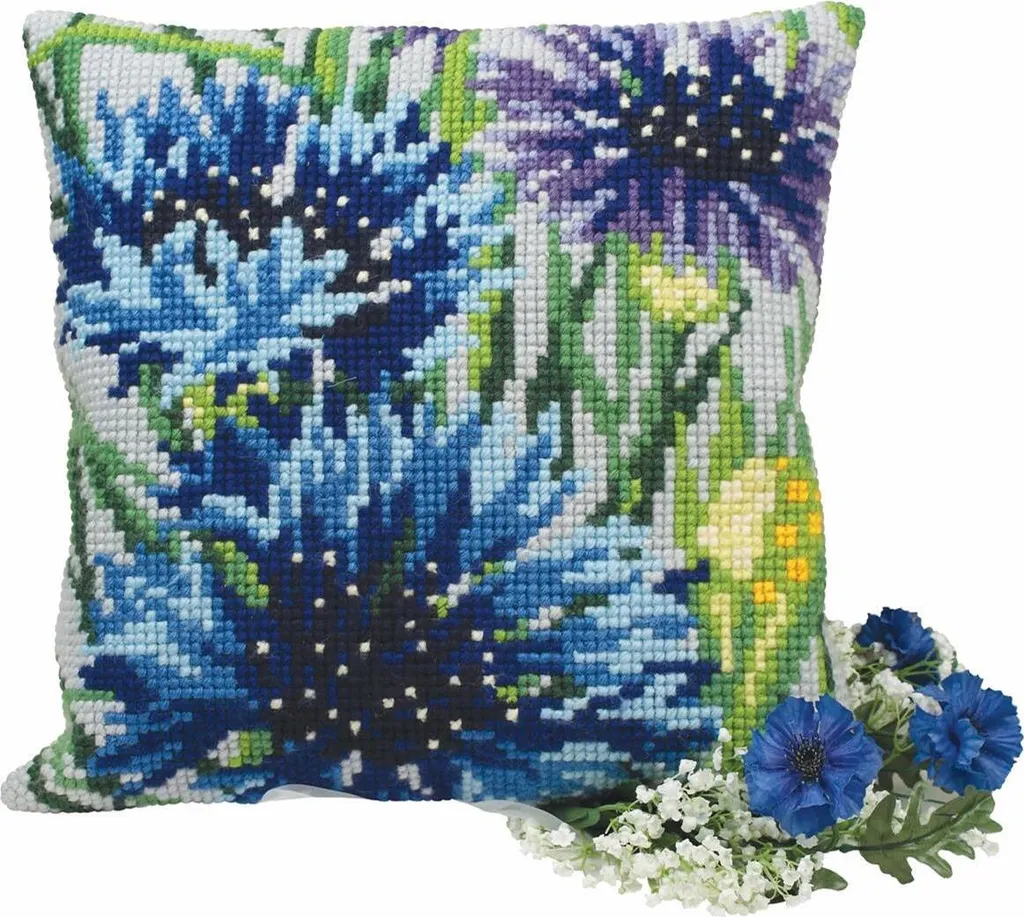 Kit broderie coussin Fleurs bleues 5108 CdA - Canevas coton 40x40cm