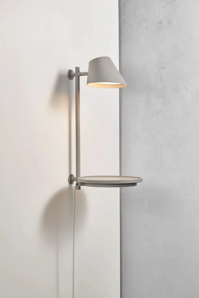 Applique Stay TM Long Noire Douille E27 - Luminaire Mural Intérieur