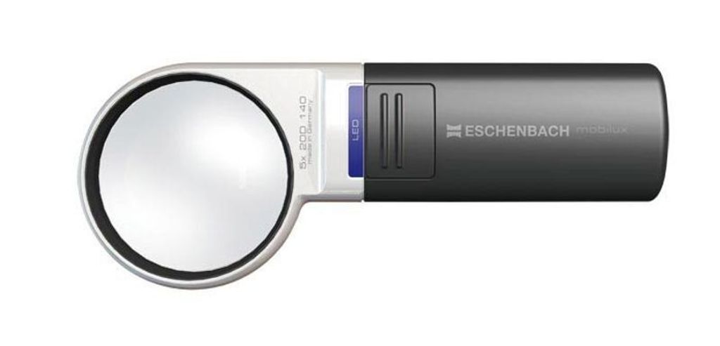 A product shot of a magnifying glass with an LED light.