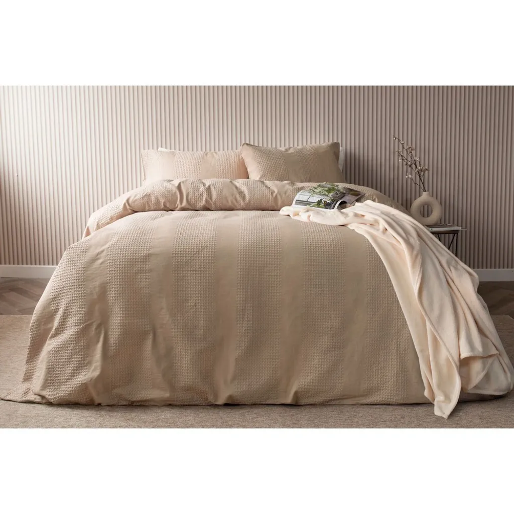 Linge de Lit Texture Gaufrée et Rayures BM491 Belledorm Latte Lit Double