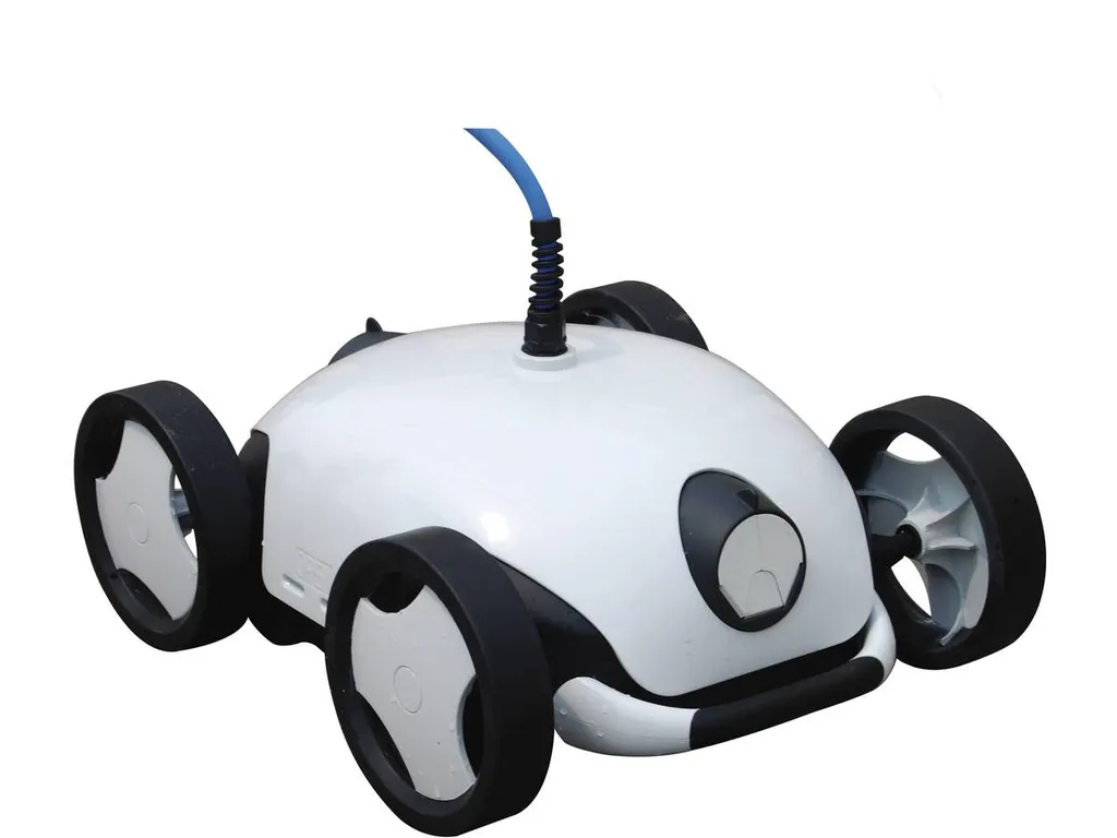 Robot nettoyeur Falcon pour piscine enterrée : oubliez le balai manuel