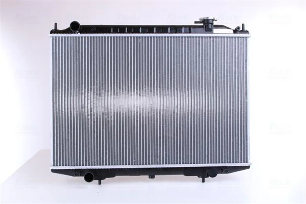 Radiateur de refroidissement moteur pour Nissan Navara D22 et Pick-up