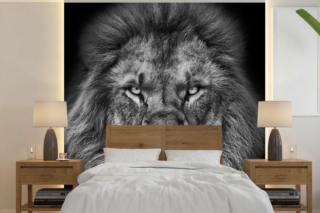 MuchoWow Fototapete für Wohnzimmer oder Schlafzimmer Wandtapete Vinyl Motivtapete Tiere - Löwe - Schwarz - Weiß - Porträt - 300x300 cm - Wand...