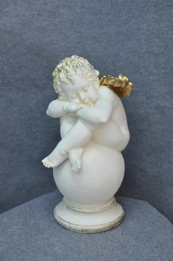 Statue d'Ange Blanc Design Moderne Objet Décoratif pour Salon 30cm
