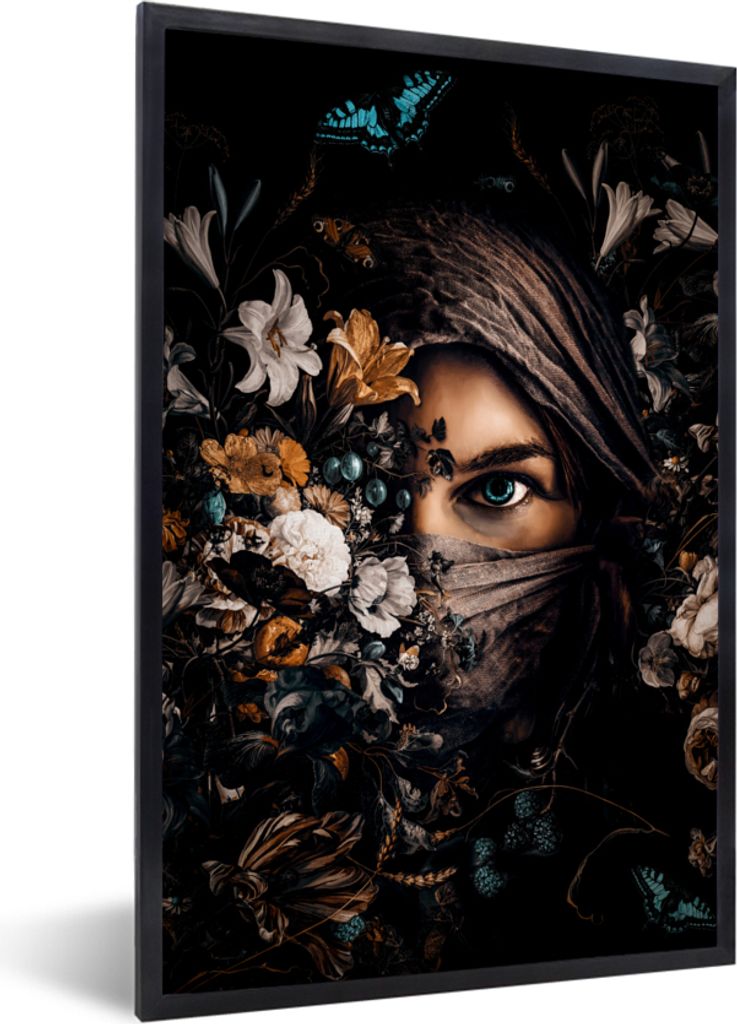 MuchoWow Gerahmtes Poster Frau - Luxus - Blumen - Schmetterling - Porträt 20x30 cm - Poster mit Schwarzem Bilderrahmen Wandposter Rahmen Foto Bi...