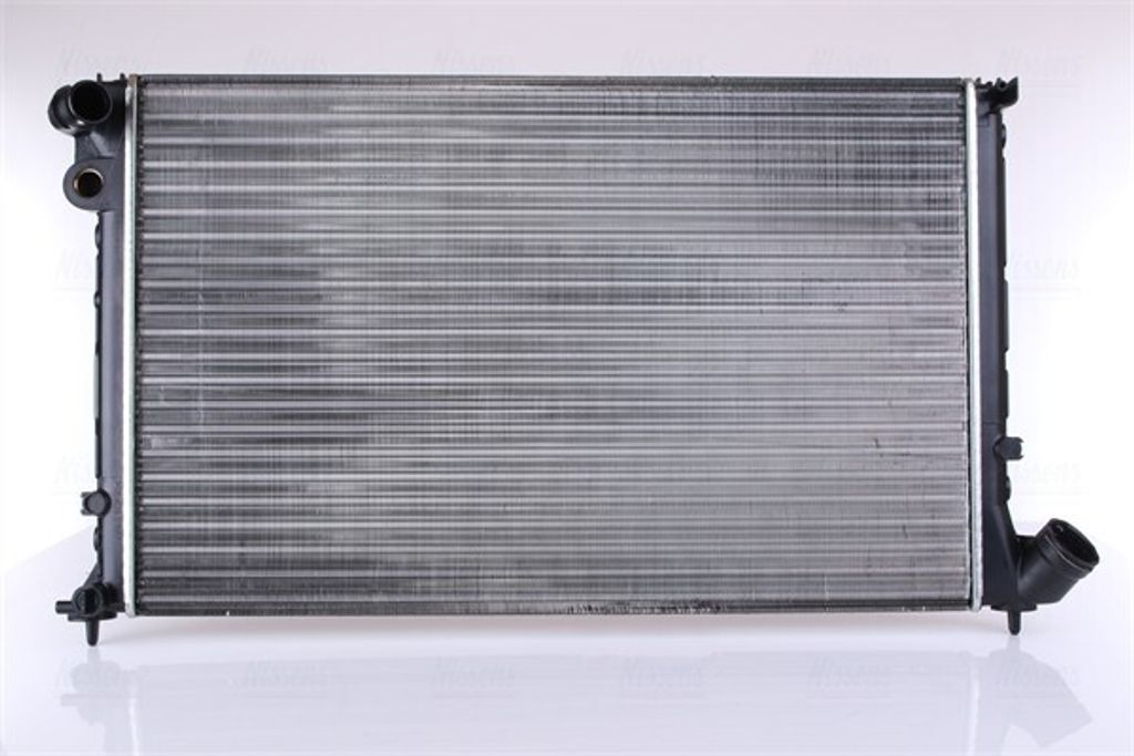 NISSENS 63733 Kühler Wasserkühler Motorkühler passend für PEUGEOT 406 (8B) 406 Coupe (8C) 406 Break (8E/F)